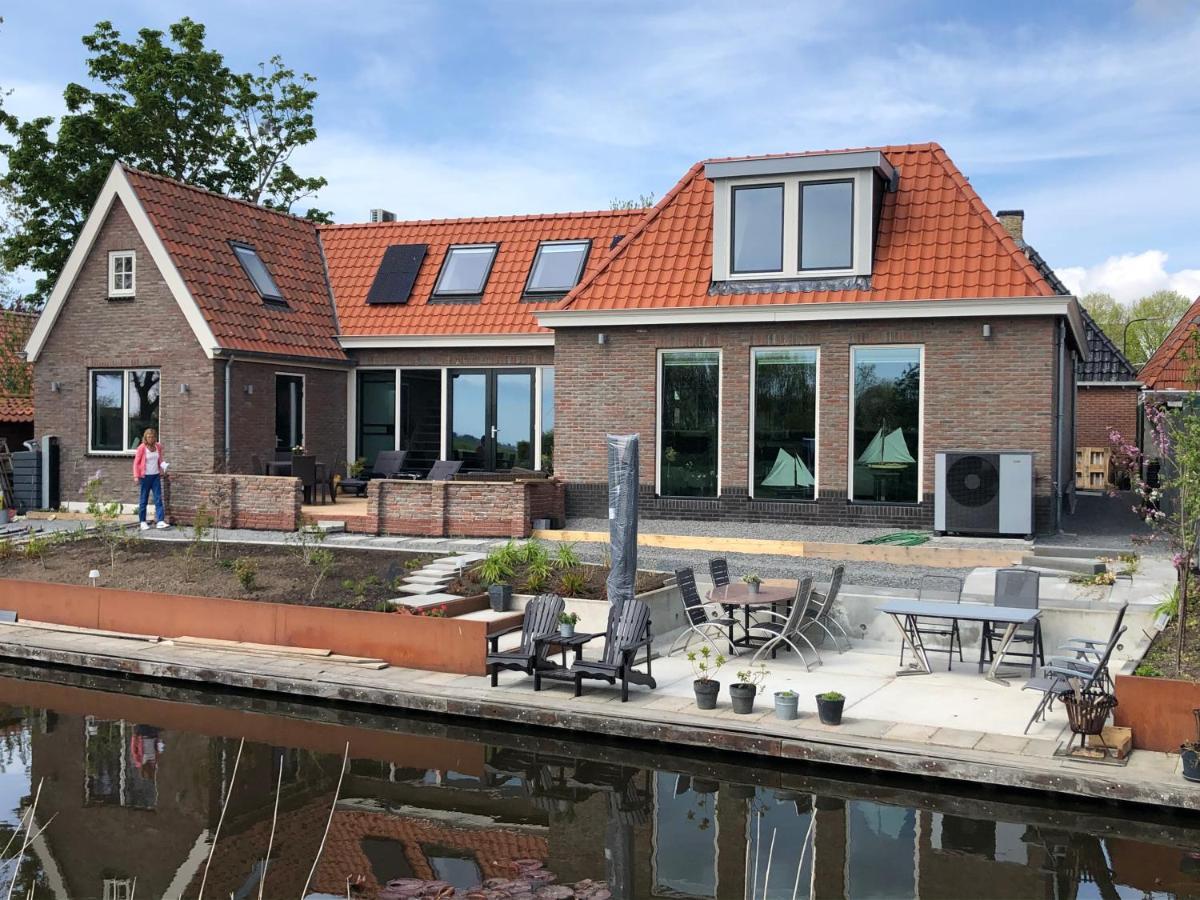 B&B De Gulden Halsband Pingjum Eksteriør bilde